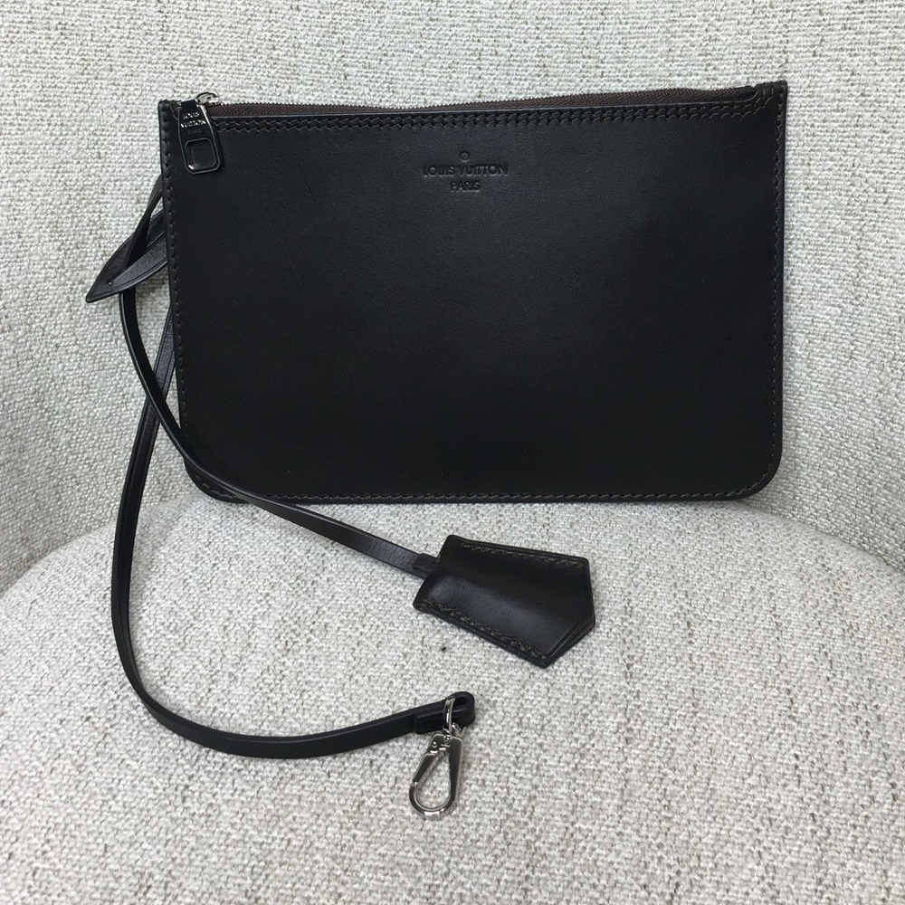 Authentic Louis Vuitton chocolate brown pouch with nametag EXCELLENT CONDITION